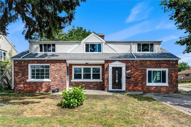 $449,900 | 4289 Union Road, Cheektowaga, NY 14225