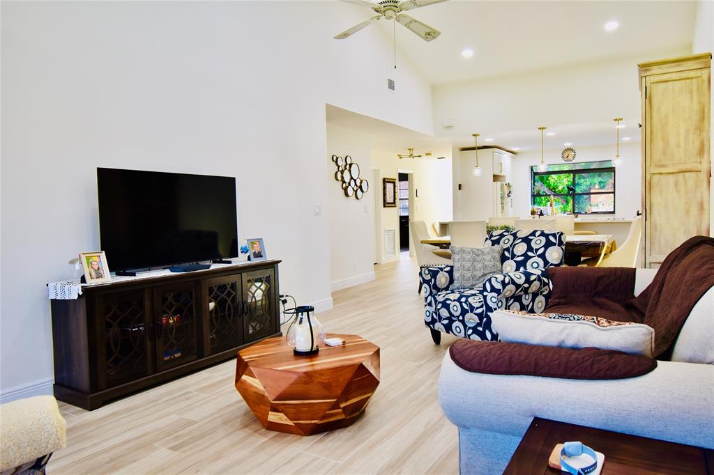 7917 La Mirada Drive Boca Raton, FL 33433 - Photo 11 of 28