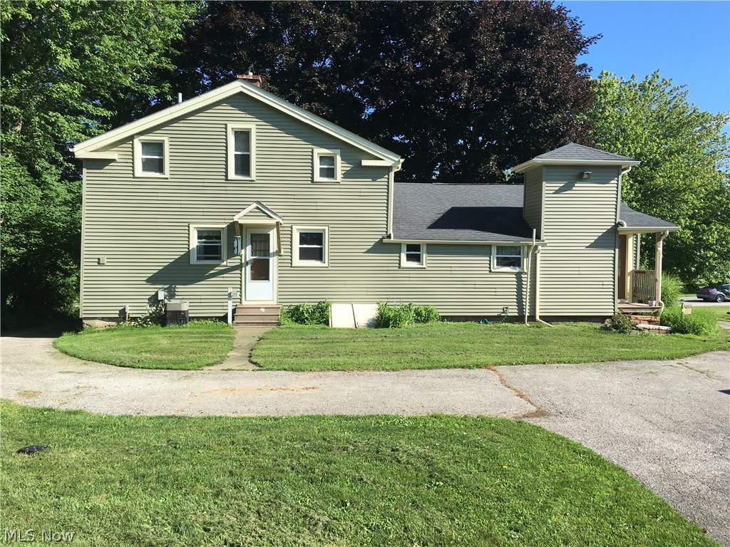 1207 Lake Road Conneaut, OH 44030 - Photo 4 of 33