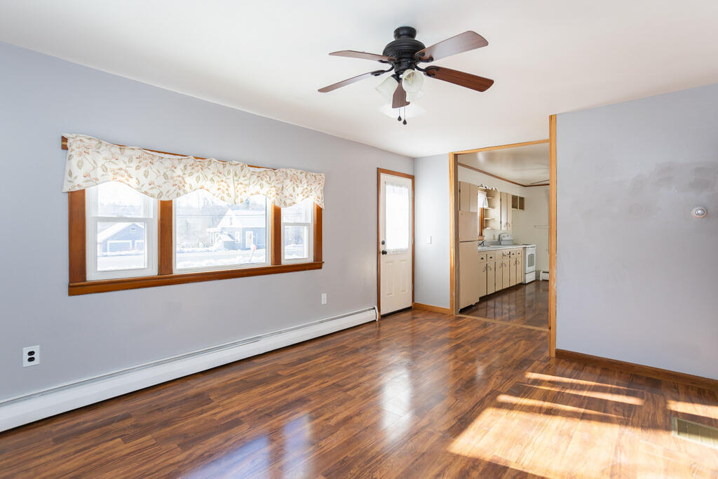 1162 Farmington Falls Road Farmington, ME 04938 - Photo 15 of 32 sandyriverrealty-24