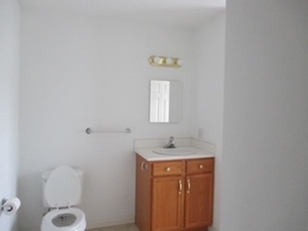 832 Westhampton Road Northampton, MA 01062 - Photo 26 of 32