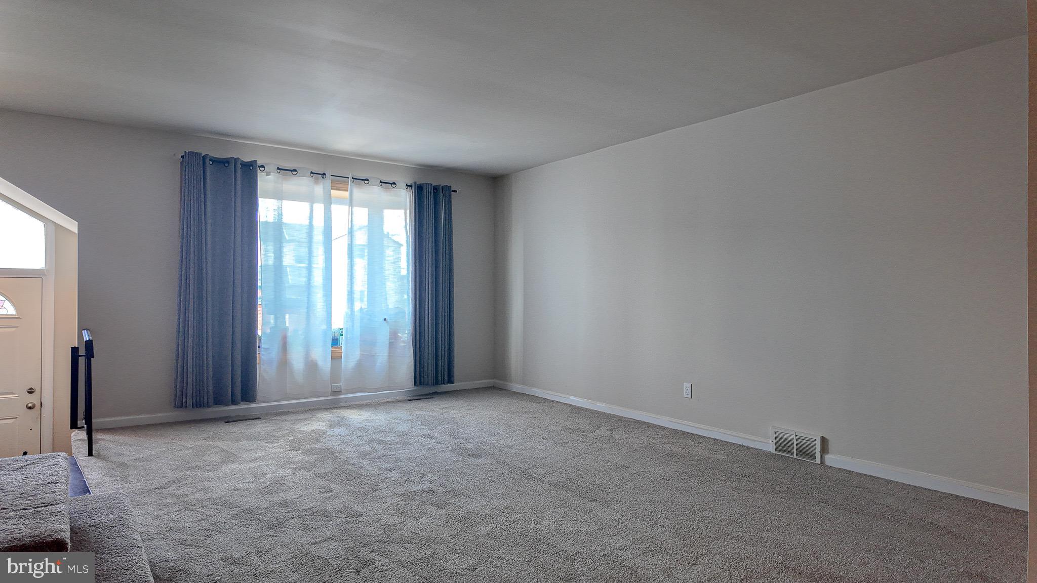 10847 Perrin Road Philadelphia, PA 19154 - Photo 4 of 33 Gallery Image 4