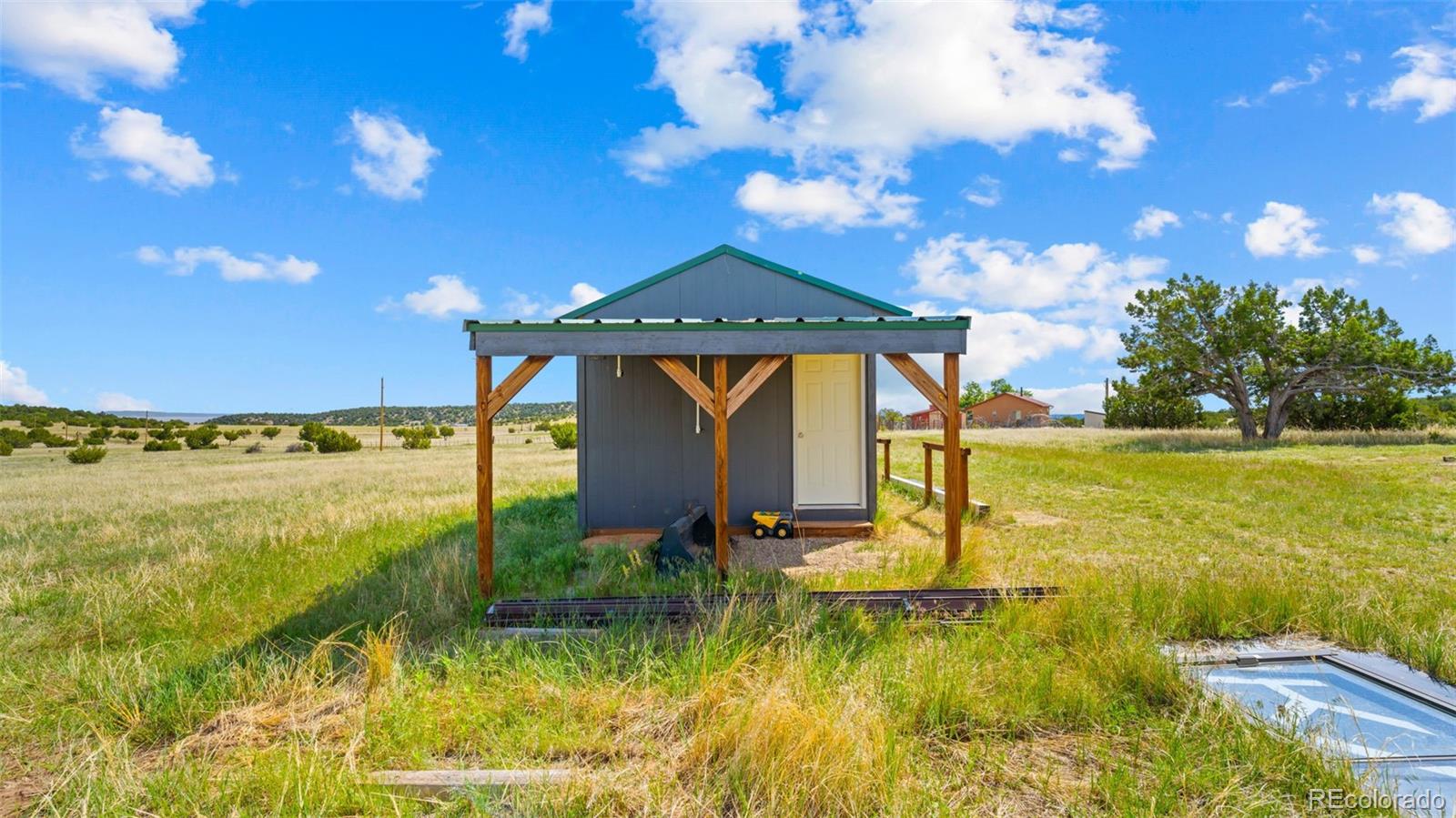 2904 Siloam Road Pueblo, CO 81005 - Photo 15 of 34