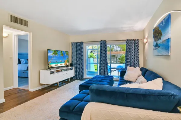 $230,000 | 1432 South Lakeside Drive, Unit 2, Lake Worth Beach, FL 33460