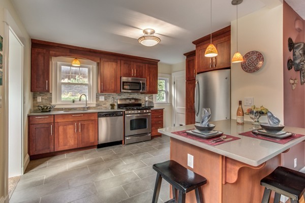 42 Prentice Street Waltham, MA 02451 - Photo 13 of 30 Gallery Image 13