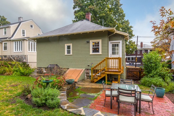 42 Prentice Street Waltham, MA 02451 - Photo 29 of 30 Gallery Image 29