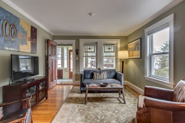 42 Prentice Street Waltham, MA 02451 - Photo 7 of 30 Gallery Image 7