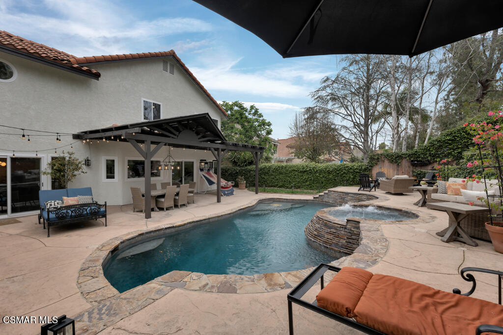 12208 Cherry Grove Street Moorpark, CA 93021 - Photo 51 of 85 12208 Cherry Grove St-HsHProd-60