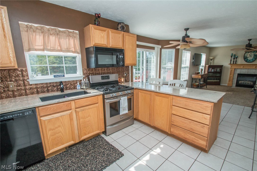 1270 Derbydale Road Akron, OH 44306 - Photo 5 of 35