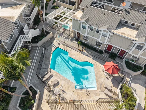 $549,000 | 14865 Mulberry Drive, Unit 1101, Whittier, CA 90604