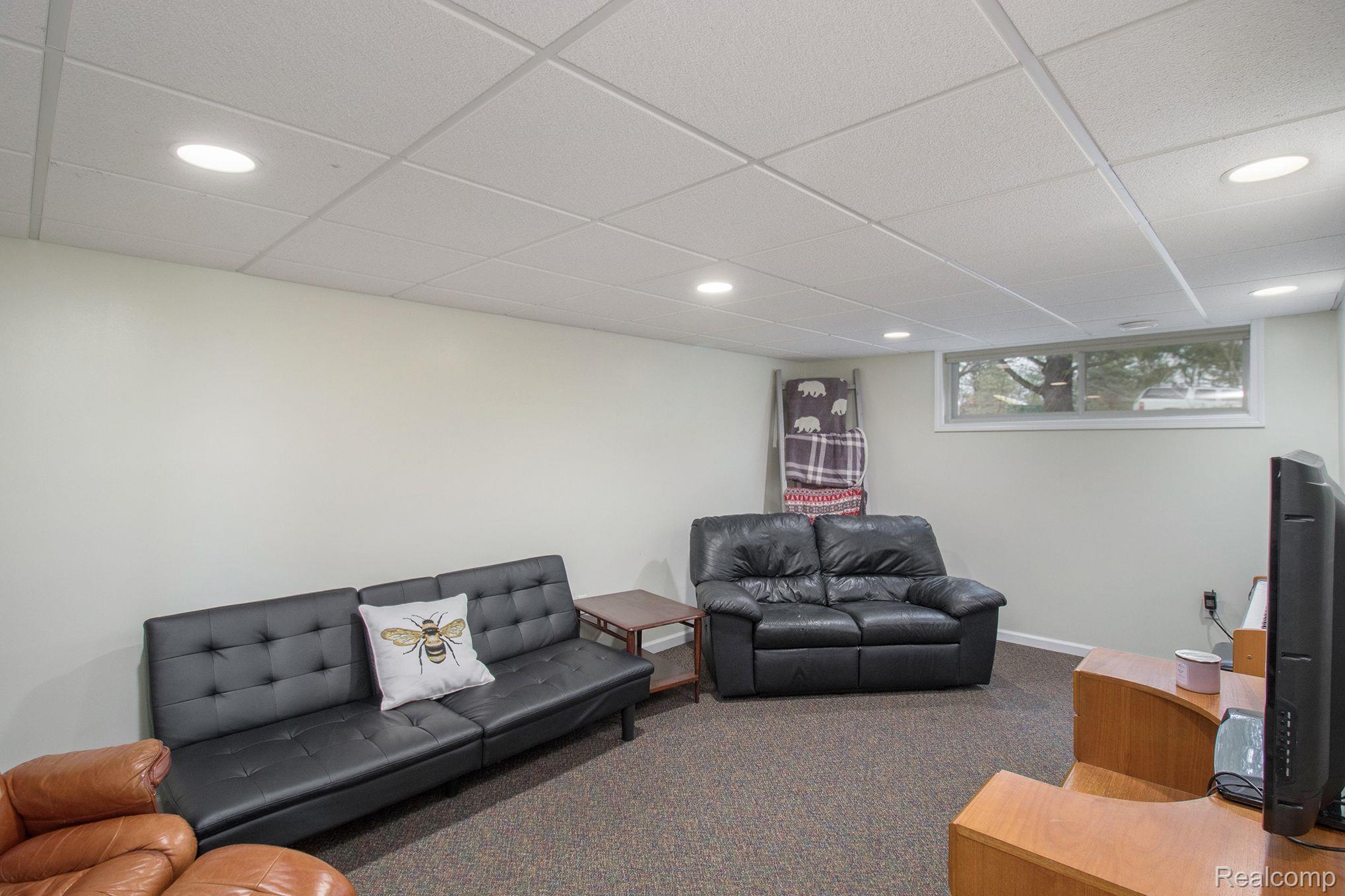 1418 Clark Road Lapeer, MI 48446 - Photo 21 of 26 Gallery Image 21