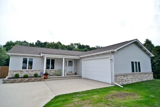 891 South Babcock Road Porter, IN 46304 - Photo 1 of 10 549x366