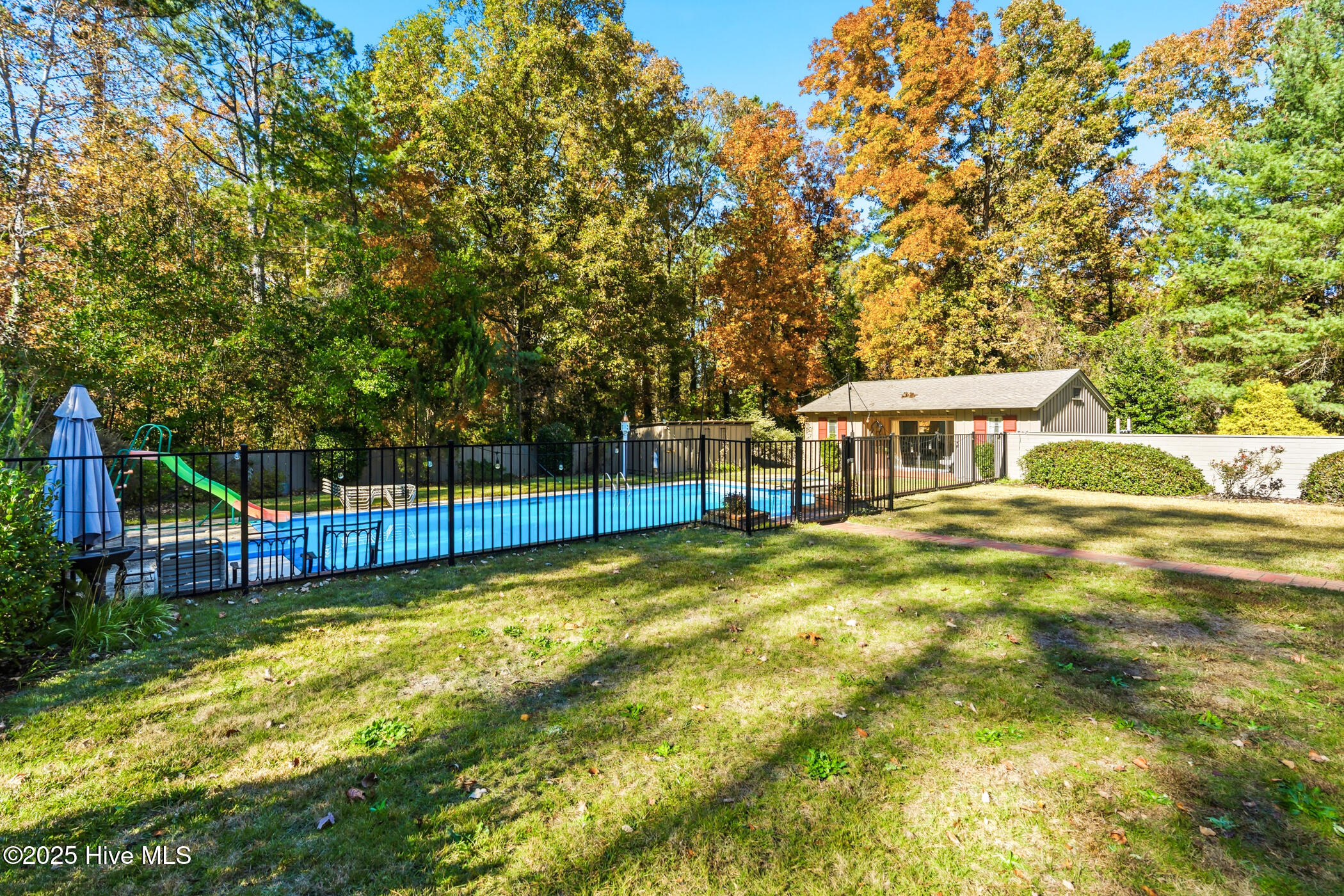 703 Stanley Avenue Rockingham, NC 28379 - Photo 40 of 73 back yard