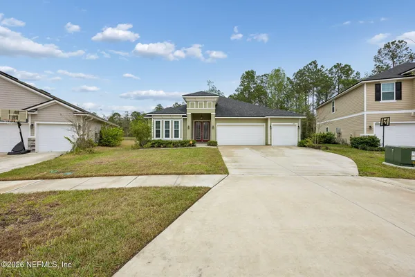$520,000 | 692 Sycamore Way, Orange Park, FL 32073
