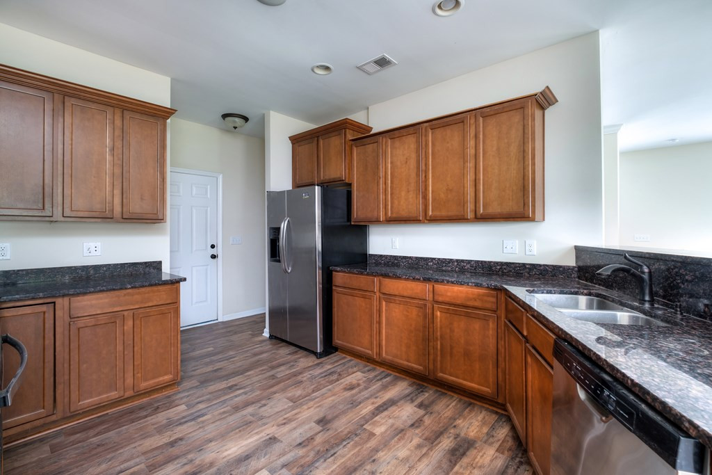 1562 Ruger Drive Sumter, SC 29150 - Photo 13 of 42 Gallery Image 13