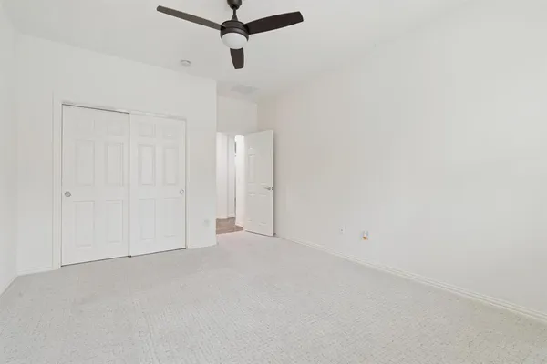 $575,000 | 9505 Rivercrest Drive, Denton, TX 76207