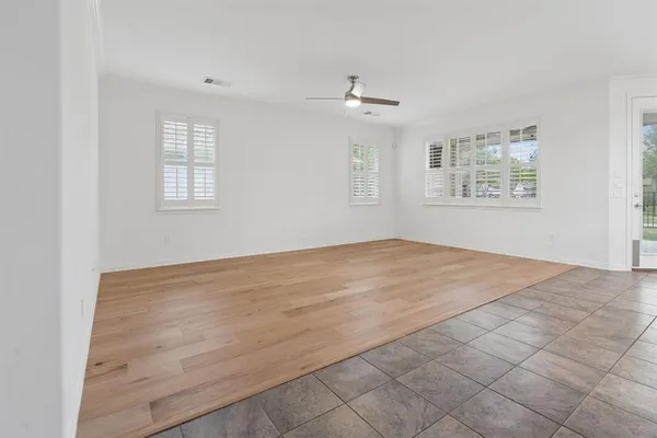 $575,000 | 9505 Rivercrest Drive, Denton, TX 76207