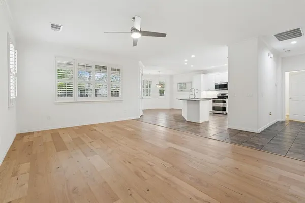 $575,000 | 9505 Rivercrest Drive, Denton, TX 76207