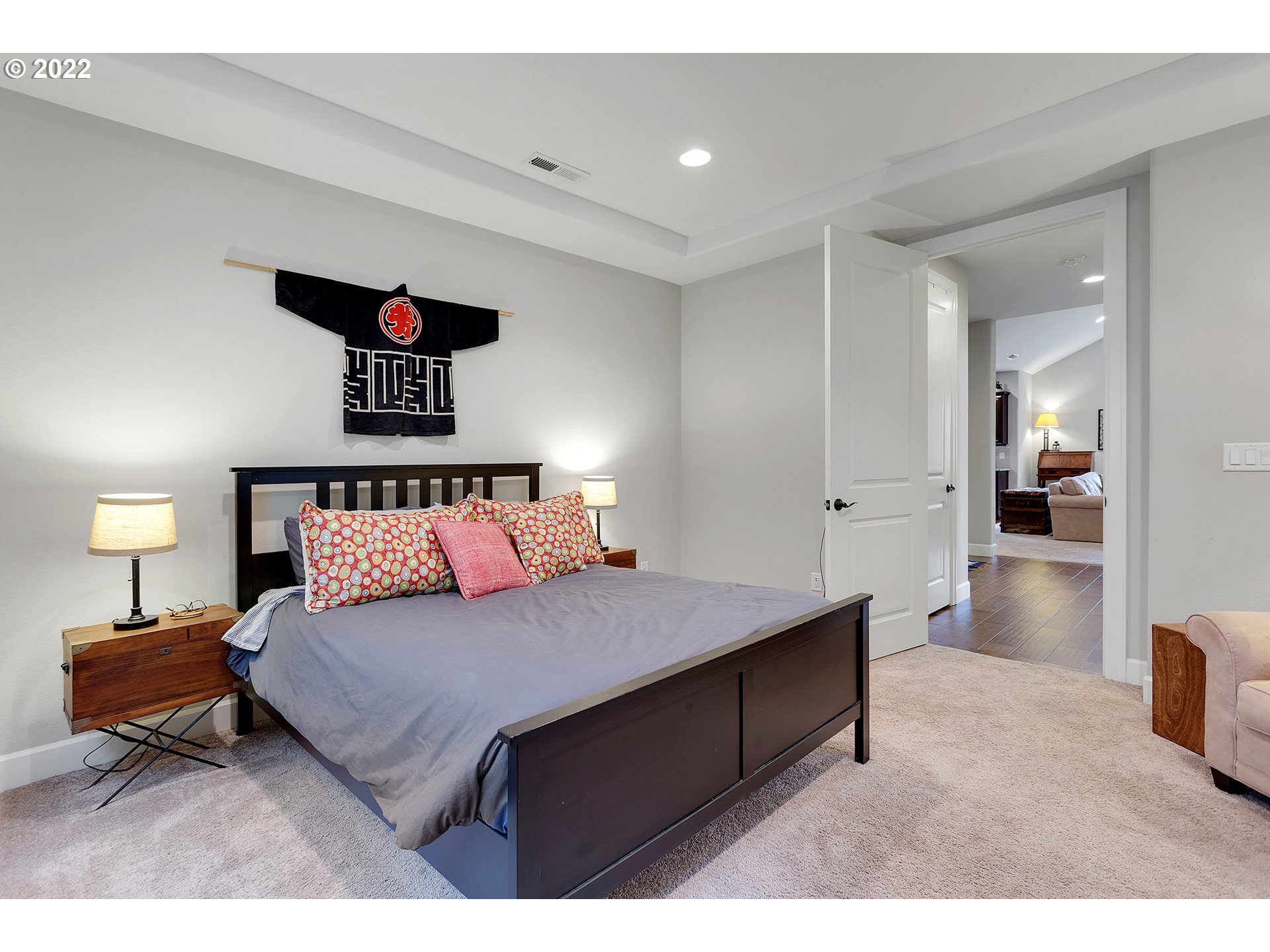 18582 Bryant Road Lake Oswego, OR 97034 - Photo 15 of 30 Gallery Image 15