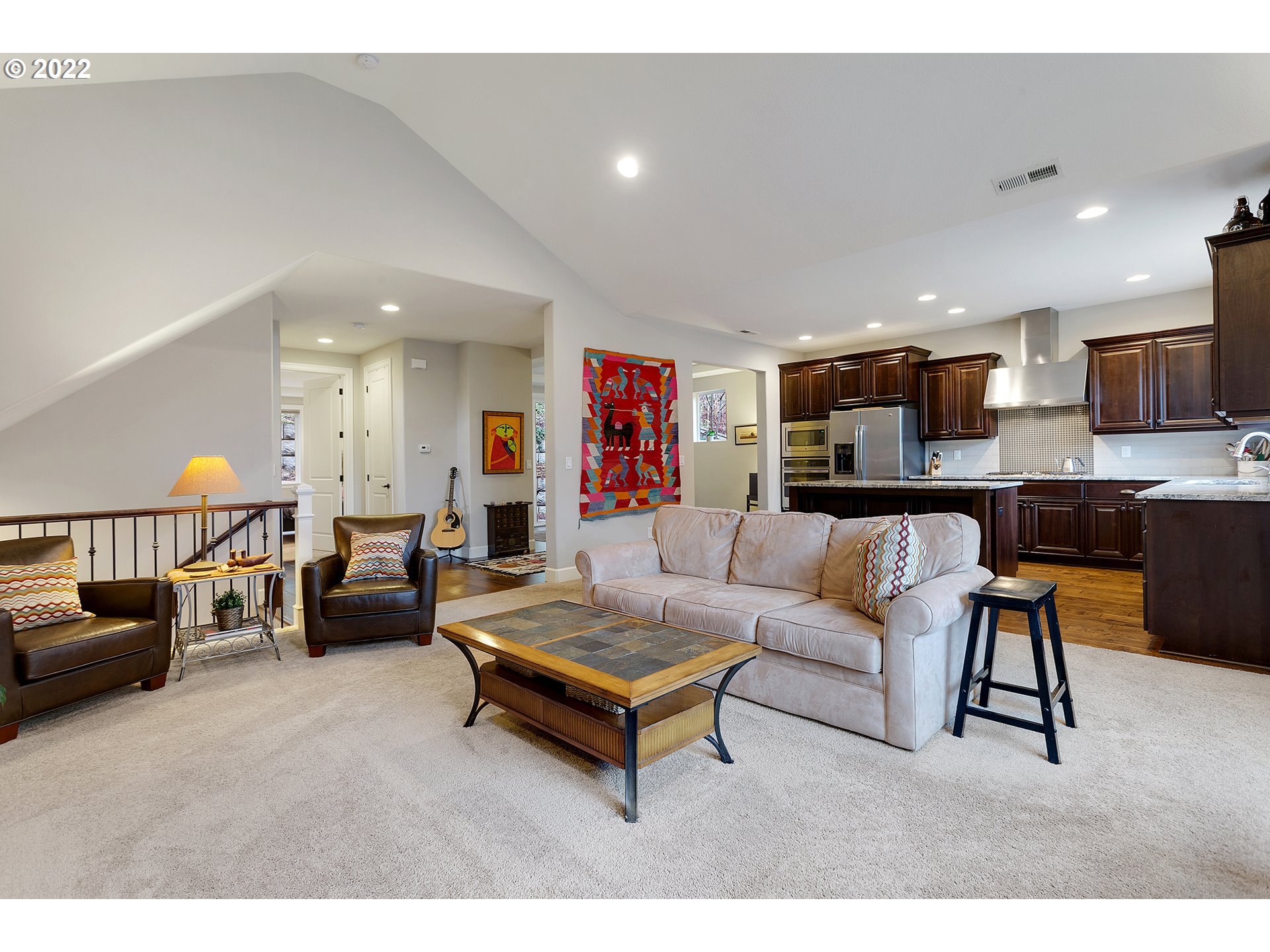 18582 Bryant Road Lake Oswego, OR 97034 - Photo 5 of 30 Gallery Image 5