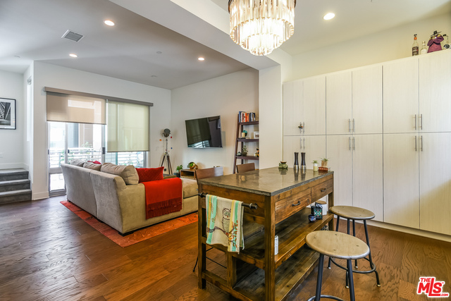 2209 Polyscope Place Los Angeles, CA 90026 - Photo 11 of 30