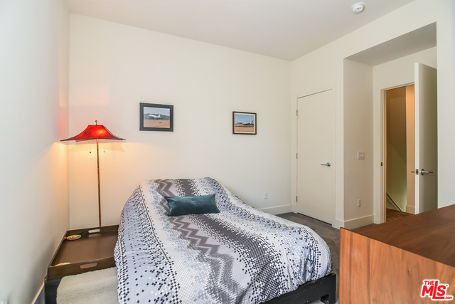 2209 Polyscope Place Los Angeles, CA 90026 - Photo 15 of 30