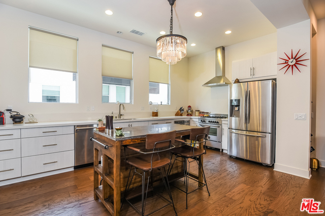 2209 Polyscope Place Los Angeles, CA 90026 - Photo 10 of 30