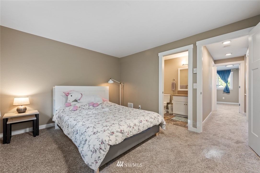 23504 19th Avenue Southeast, Unit A Bothell, WA 98021 - Photo 14 of 23