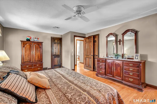 $499,900 | 89 Merriman Road, Wethersfield, CT 06109