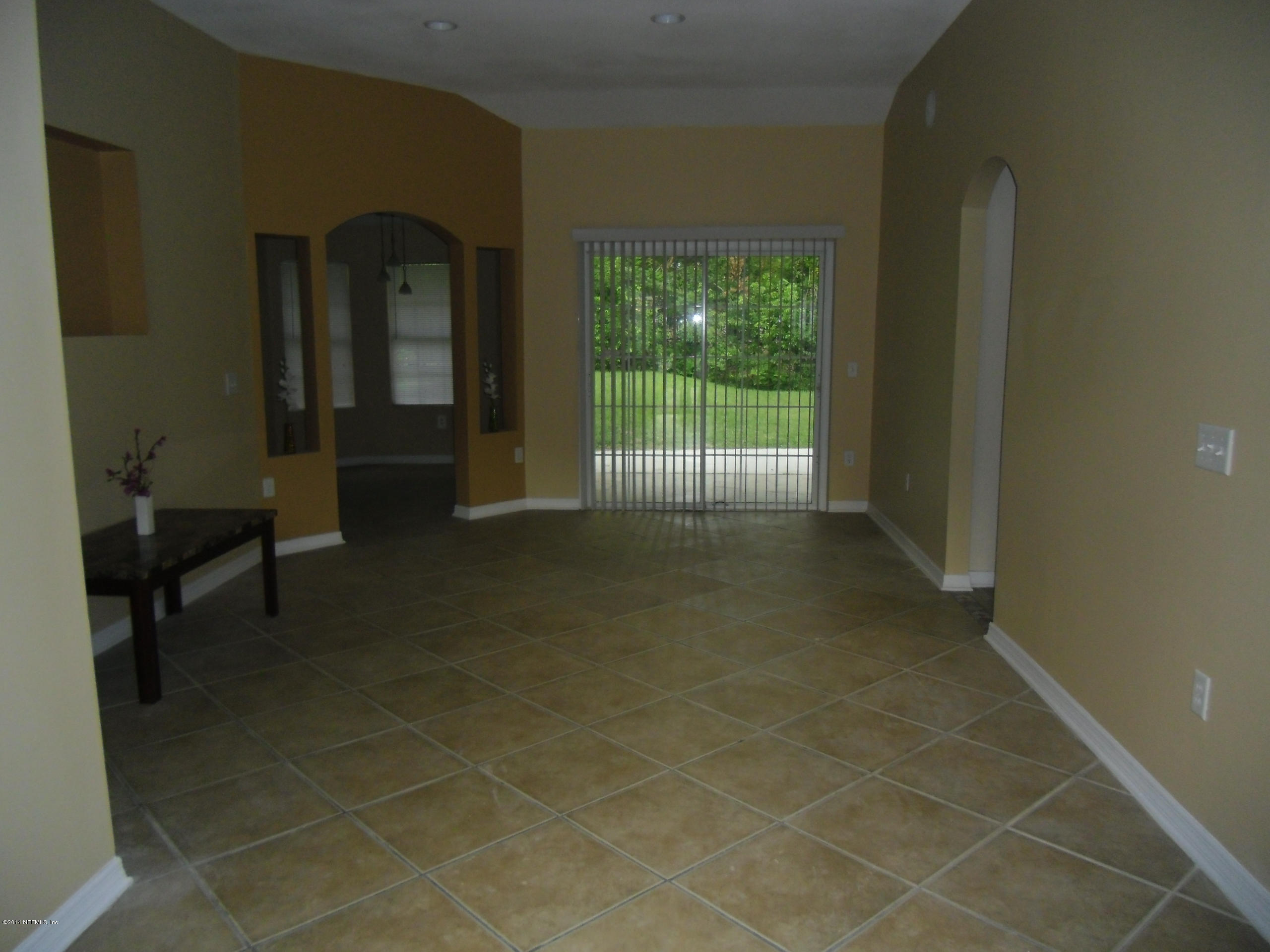 4221 Spring Park Road Jacksonville, FL 32207 - Photo 3 of 56 CIMG7793