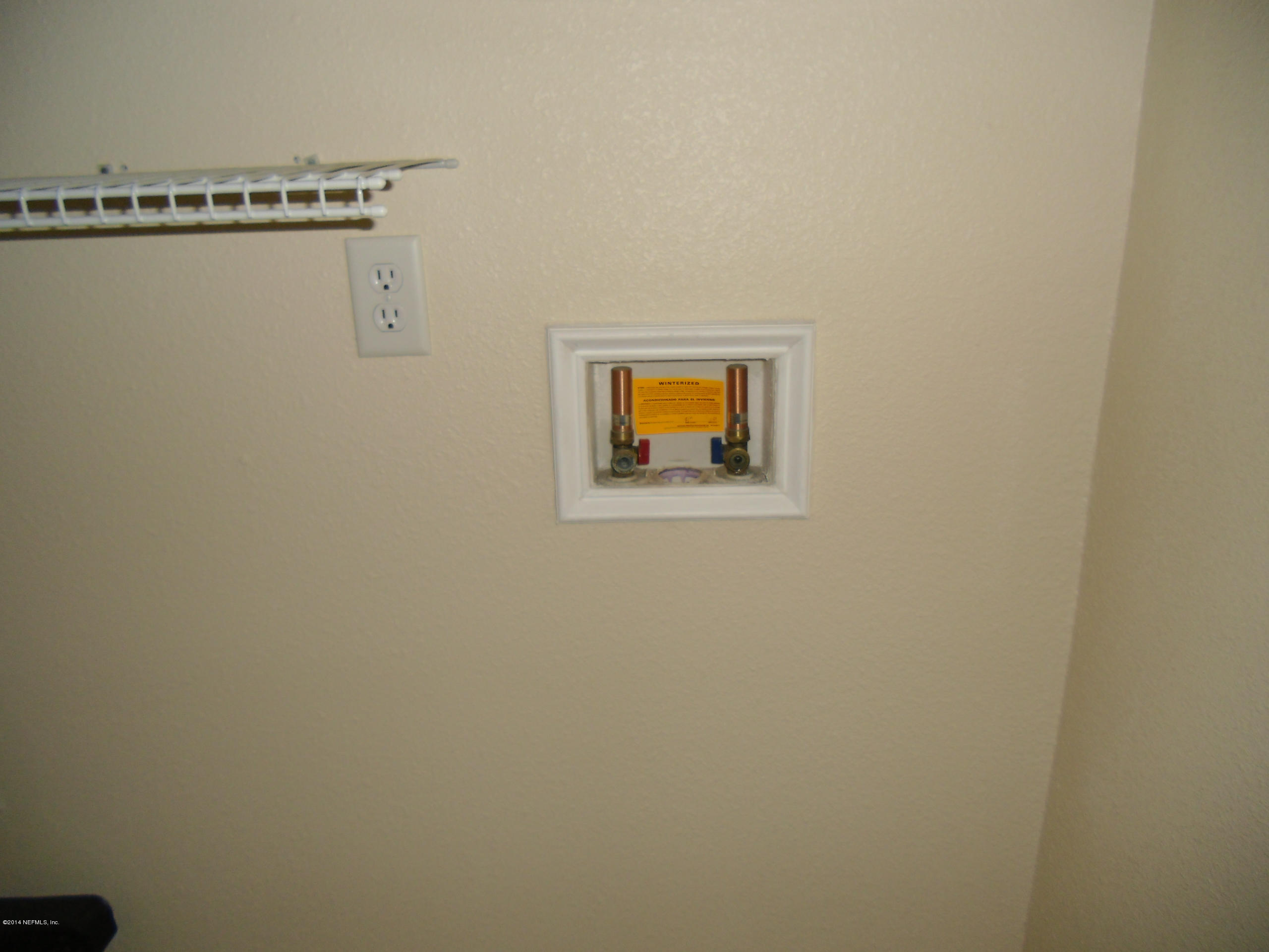 4221 Spring Park Road Jacksonville, FL 32207 - Photo 49 of 56 a view of a small space