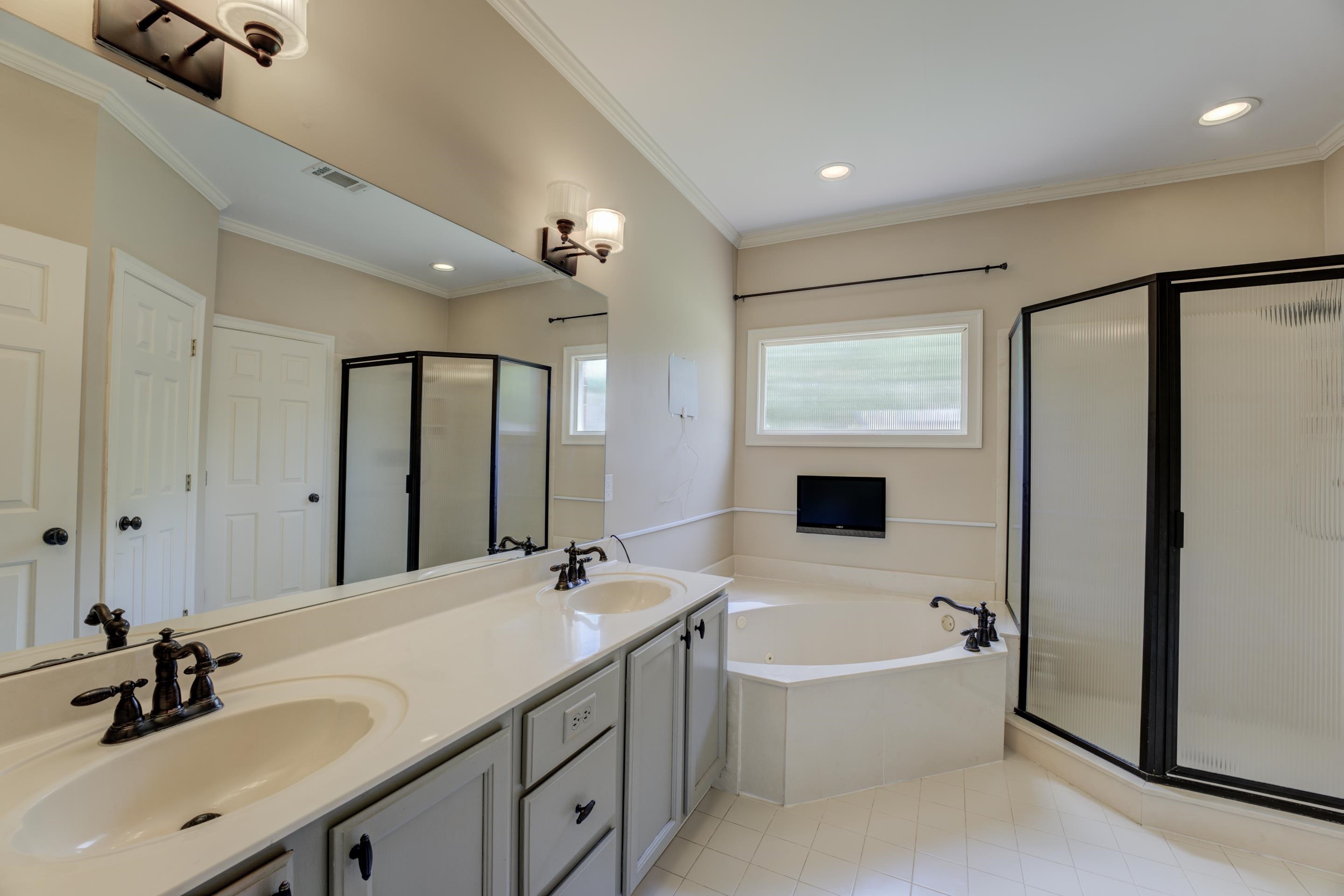1541 John Ridge Drive Collierville, TN 38017 - Photo 14 of 24 Gallery Image 14