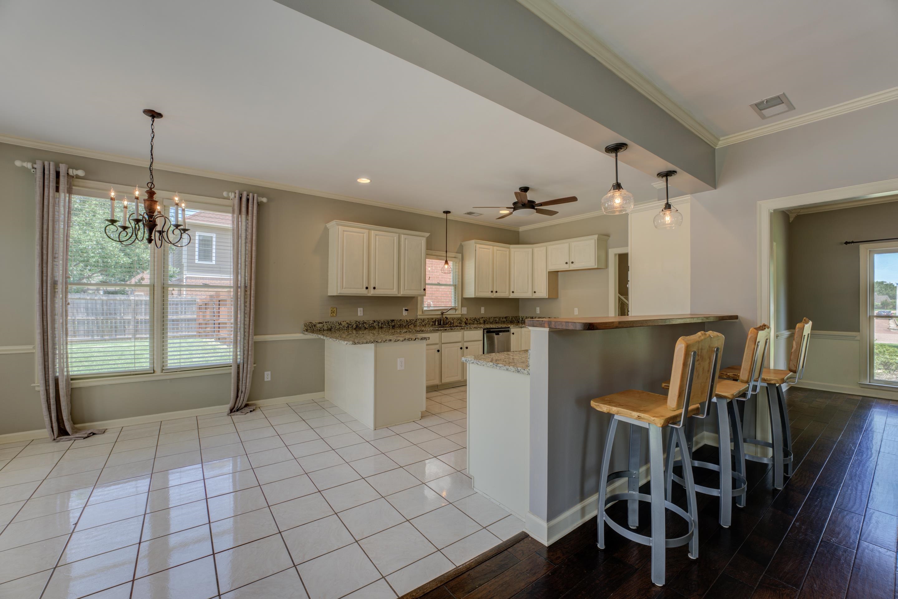 1541 John Ridge Drive Collierville, TN 38017 - Photo 8 of 24 Gallery Image 8