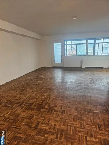 $139,900 | 2185 Lemoine Avenue, Unit 3C, Fort Lee, NJ 07024