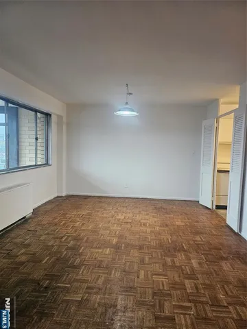 $139,900 | 2185 Lemoine Avenue, Unit 3C, Fort Lee, NJ 07024