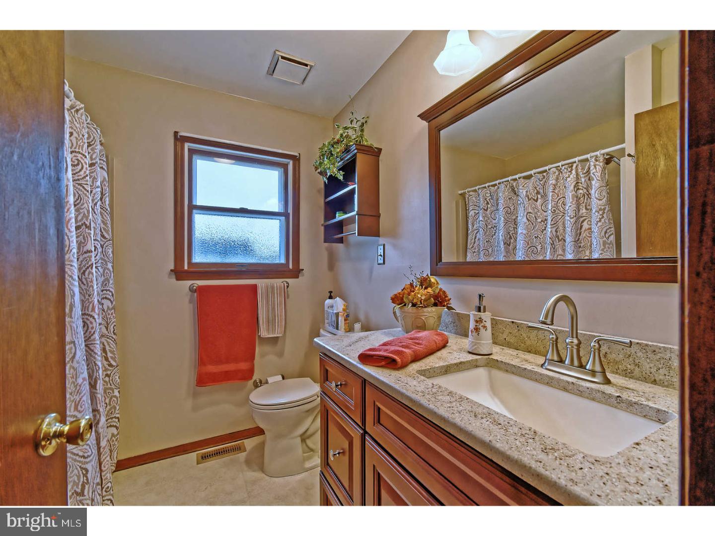 404 Doerrmann Drive Mickleton, NJ 08056 - Photo 15 of 25 Bathroom