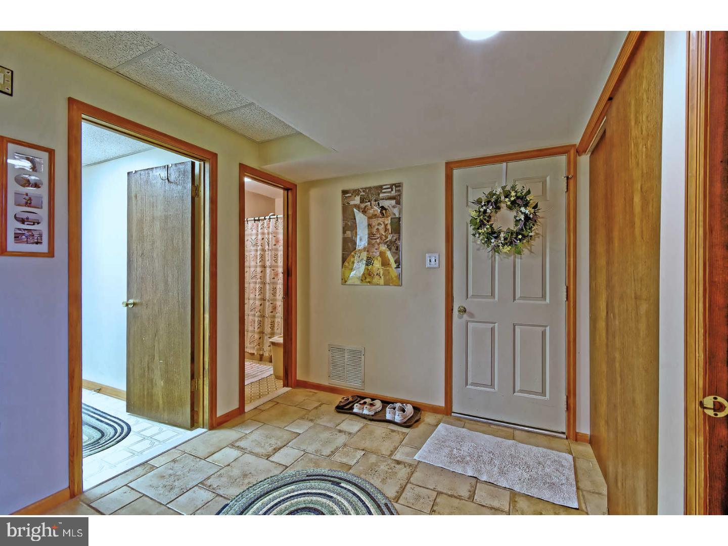 404 Doerrmann Drive Mickleton, NJ 08056 - Photo 18 of 25 Foyer