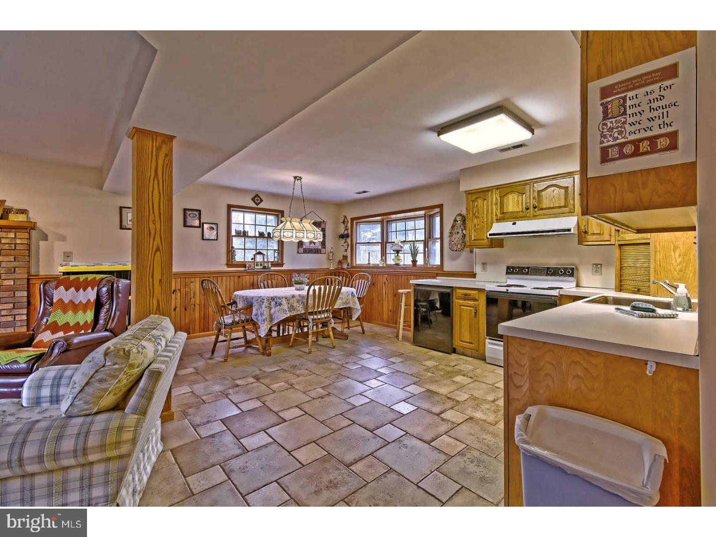 404 Doerrmann Drive Mickleton, NJ 08056 - Photo 19 of 25 Family Room