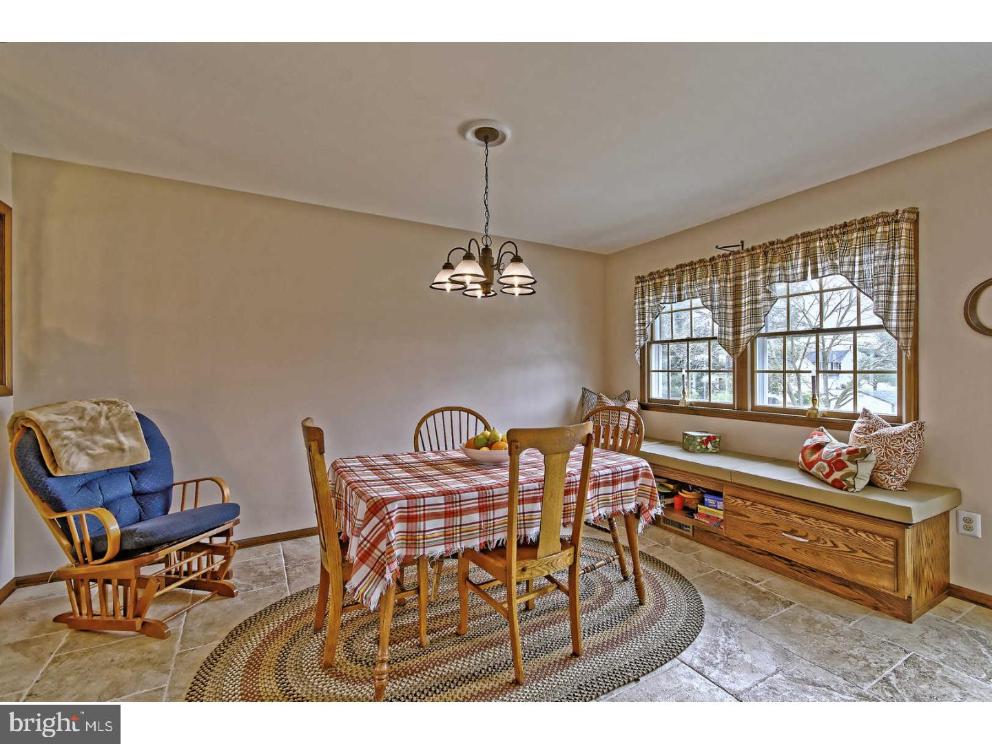 404 Doerrmann Drive Mickleton, NJ 08056 - Photo 6 of 25 Breakfast Room