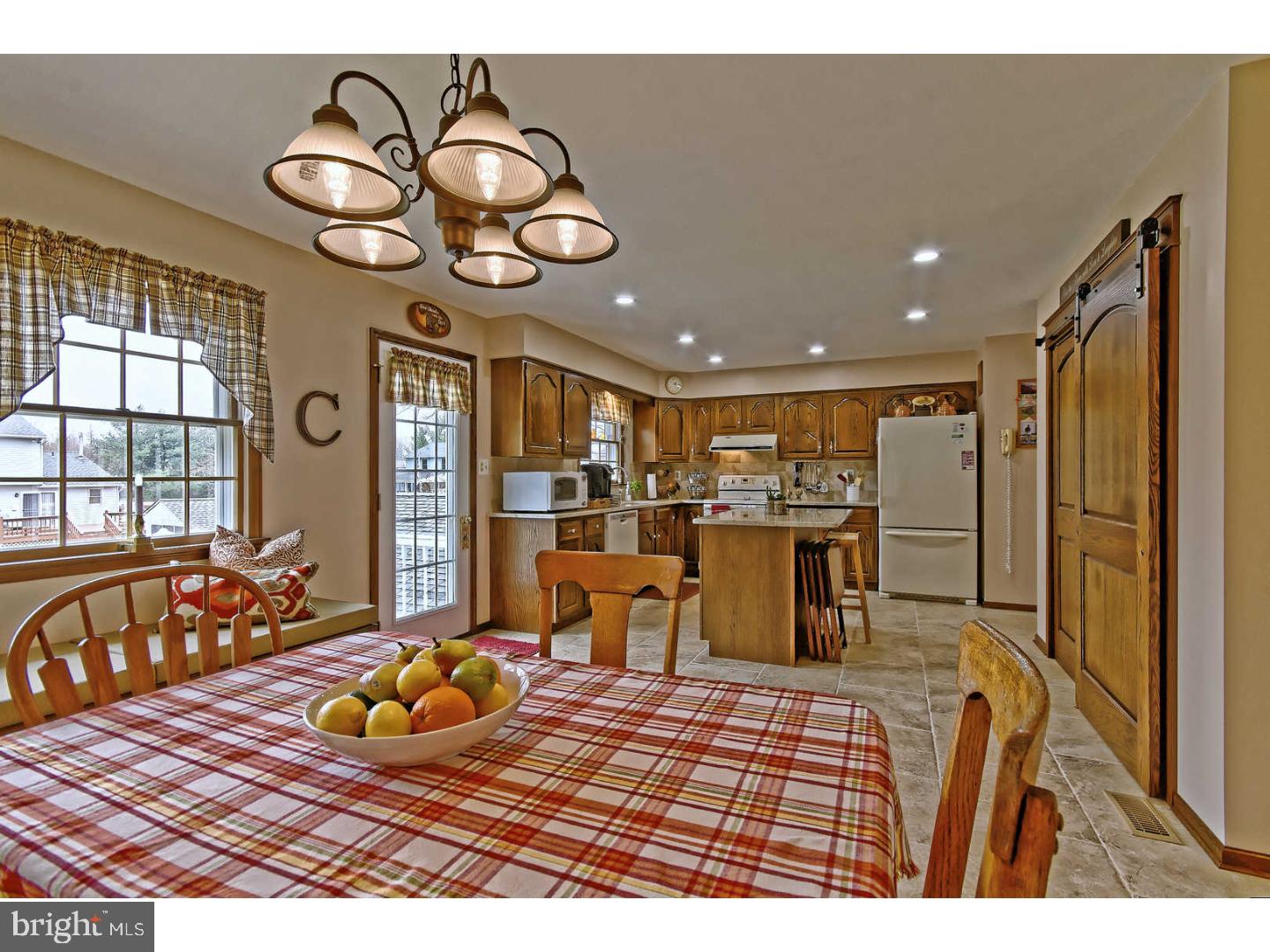 404 Doerrmann Drive Mickleton, NJ 08056 - Photo 7 of 25 Kitchen