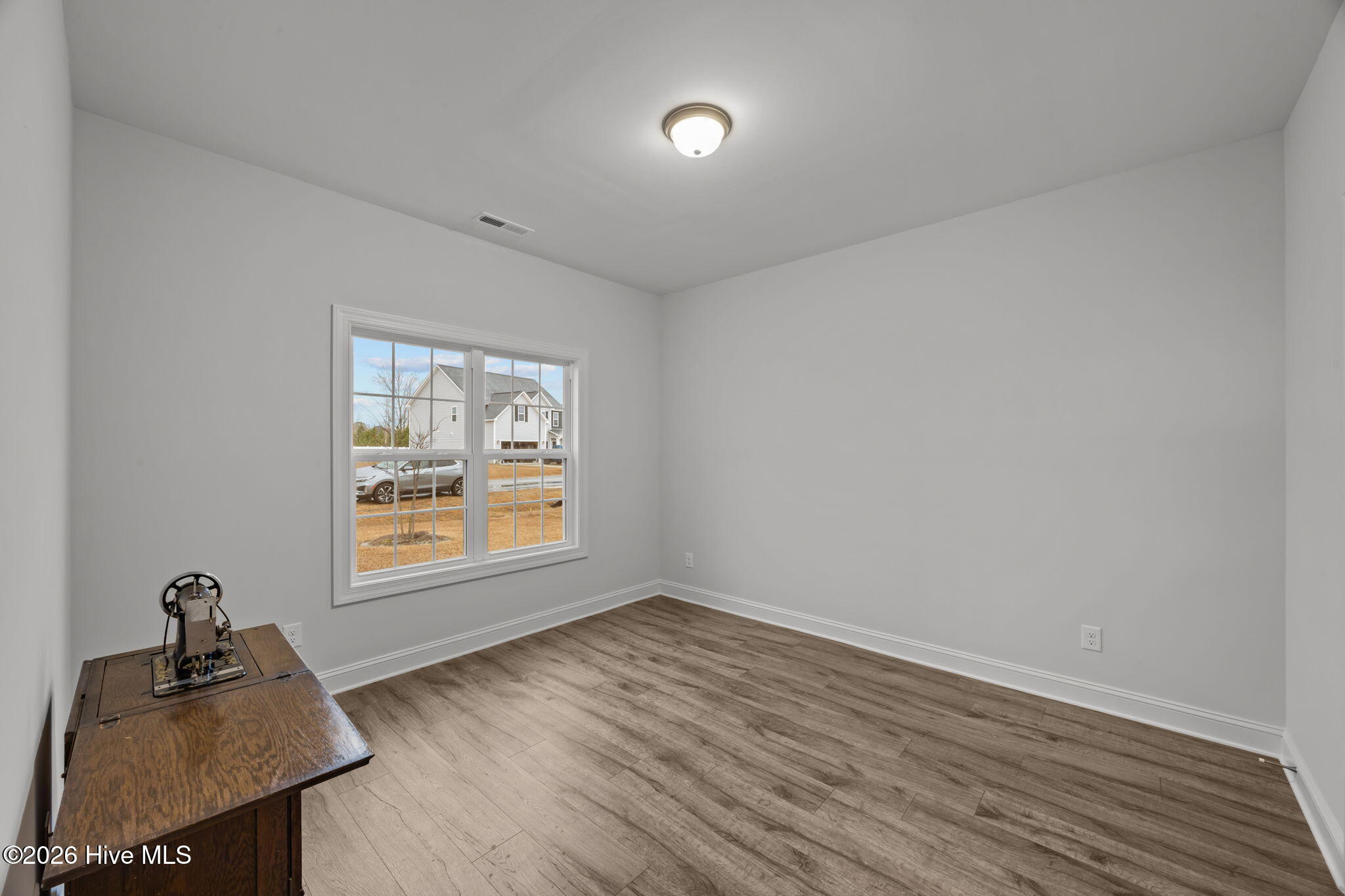 3002 Sharpnose Street New Bern, NC 28562 - Photo 24 of 53 2nd bedroom