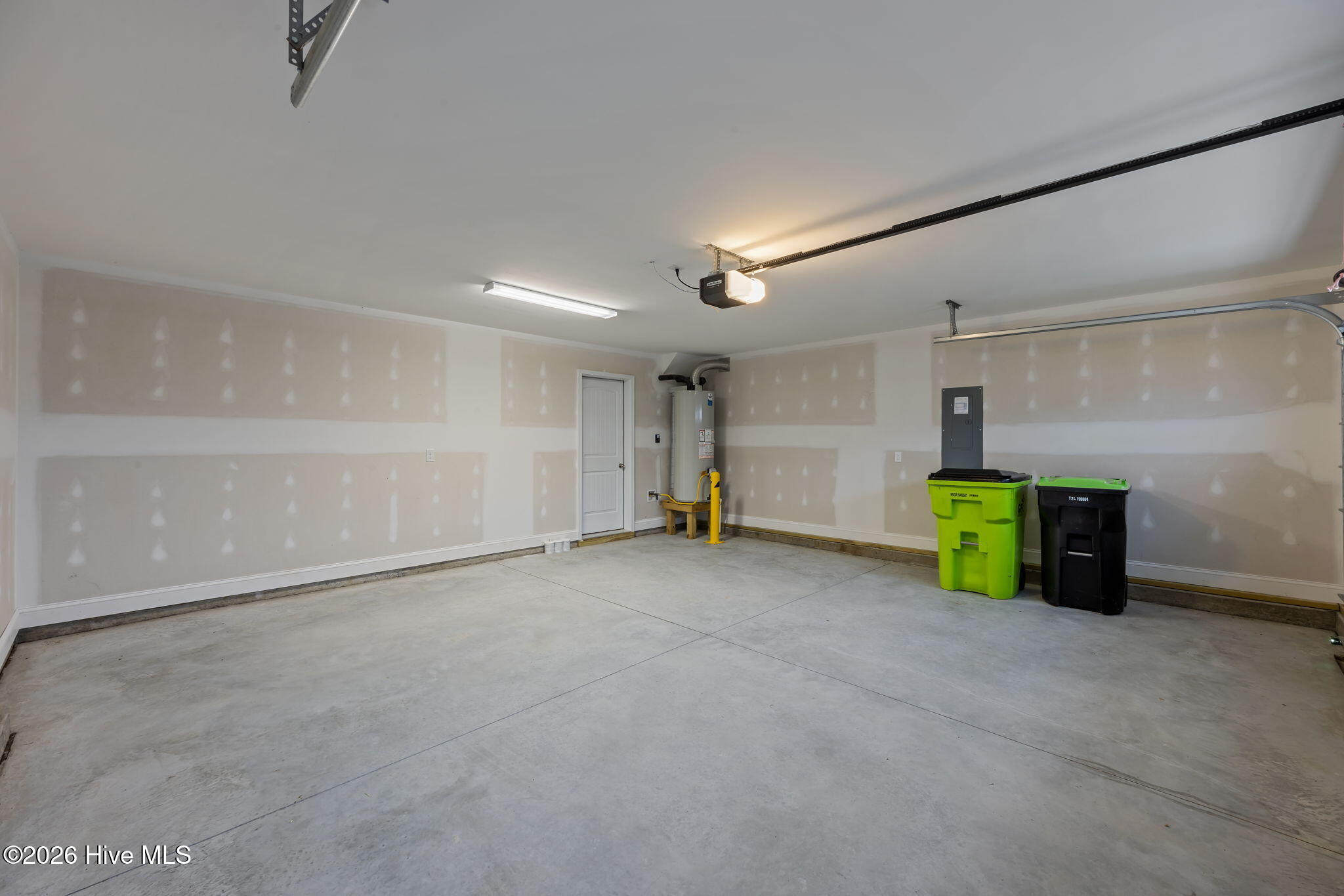 3002 Sharpnose Street New Bern, NC 28562 - Photo 32 of 53 2 car garage