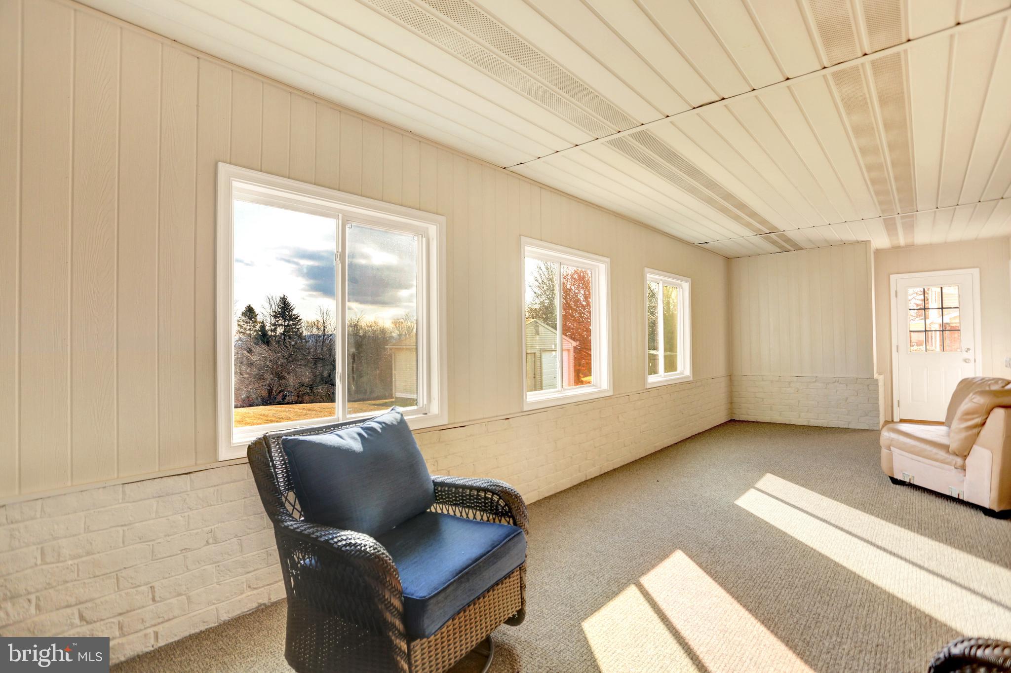 199 Ridge Hill Road Mechanicsburg, PA 17050 - Photo 34 of 36 Sunroom
