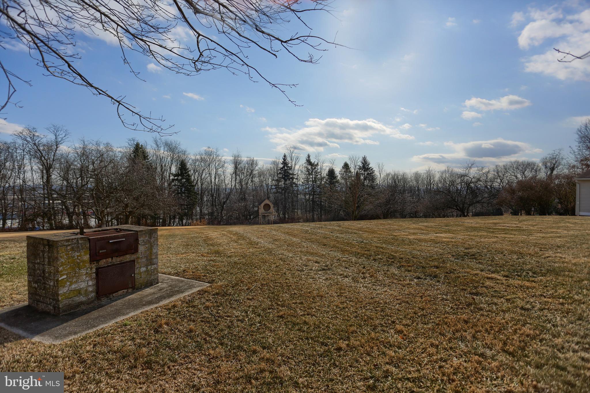 199 Ridge Hill Road Mechanicsburg, PA 17050 - Photo 5 of 36 Gallery Image 5