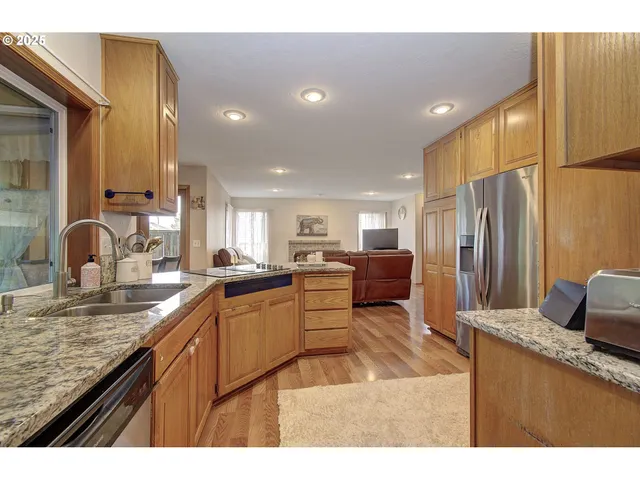 $544,900 | 1758 Northwest 18th Court, Gresham, OR 97030