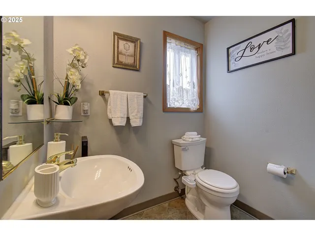 $544,900 | 1758 Northwest 18th Court, Gresham, OR 97030