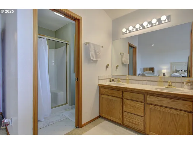 $544,900 | 1758 Northwest 18th Court, Gresham, OR 97030