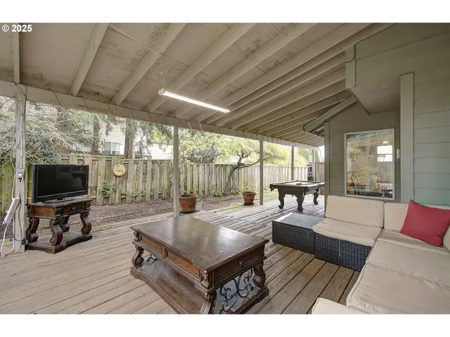 $544,900 | 1758 Northwest 18th Court, Gresham, OR 97030