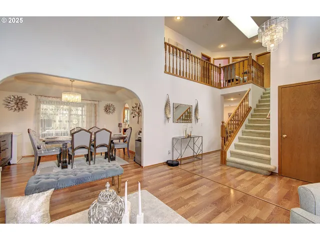 $544,900 | 1758 Northwest 18th Court, Gresham, OR 97030