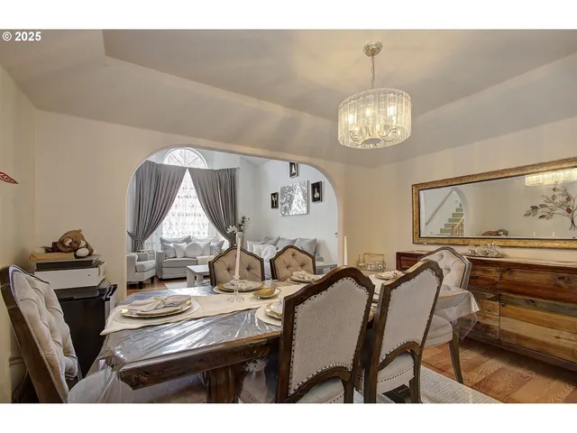 $544,900 | 1758 Northwest 18th Court, Gresham, OR 97030